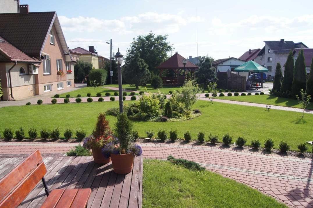 Motel Zacisze Łomża Exteriör bild