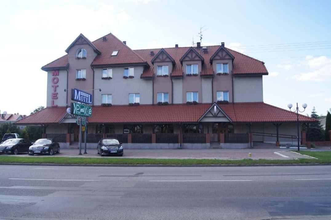 Motel Zacisze Łomża Exteriör bild