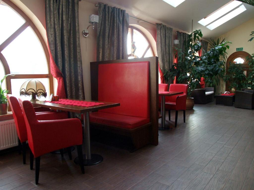 Motel Zacisze Łomża Exteriör bild