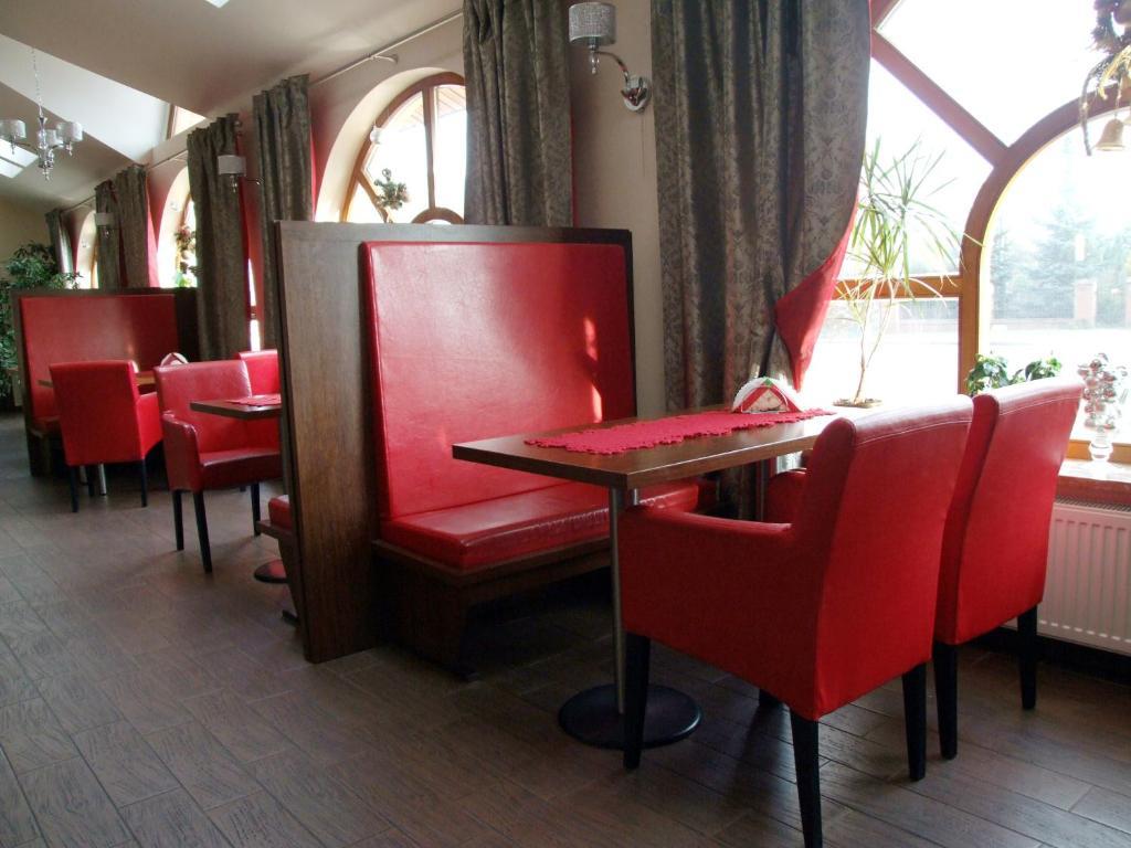 Motel Zacisze Łomża Exteriör bild