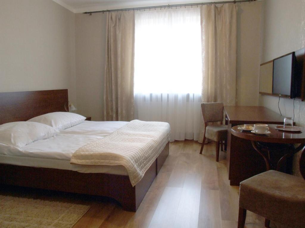 Motel Zacisze Łomża Exteriör bild