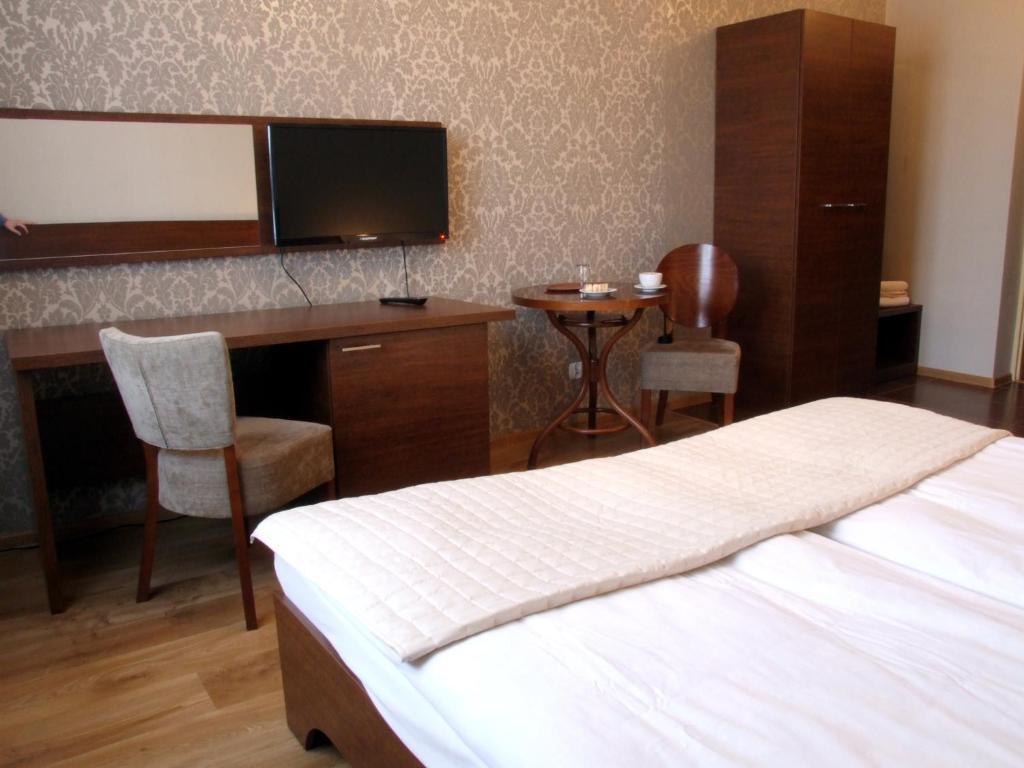 Motel Zacisze Łomża Exteriör bild